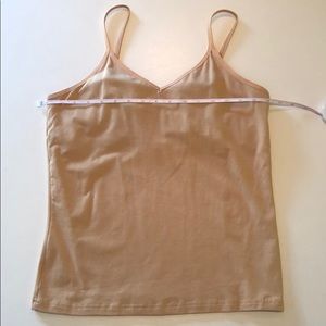 NWT nude stretch tank w shelf bra